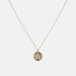 Circle Charm Necklace With Gold Plating In 𝙎𝙩𝙚𝙧𝙡𝙞𝙣𝙜 𝙎𝙞𝙡𝙫𝙚𝙧