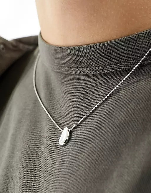 Fine Chain Molten Pendant Necklace In Silver