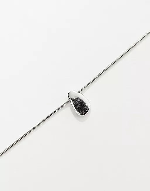 Fine Chain Molten Pendant Necklace In Silver