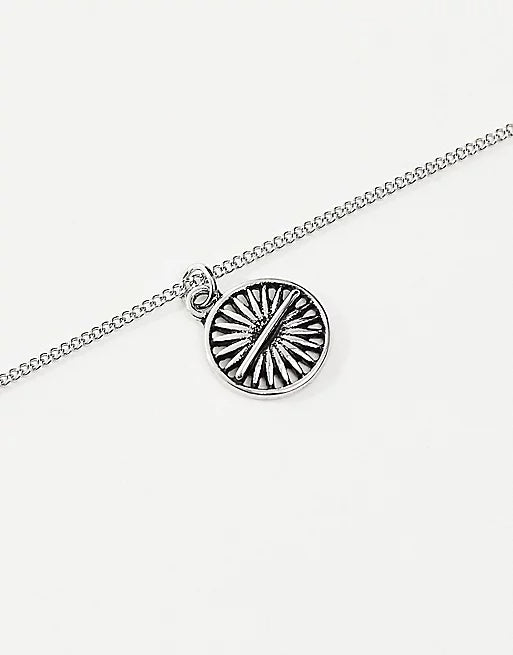 Disc Pendant Necklace In Silver