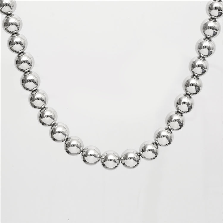 Ball Necklace in Silver